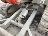 a close up view of the front end of a bulldozer