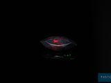 l'image d'un diamant rouge et noir dans l'obscurité