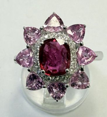 Bague Marguerite en or blanc 750°/.