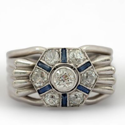 Bague en platine sertie de diamants taille ancienne pour un …