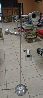 Lampadaire 3 spots orientables en inox et alu.