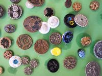 Un lot de boutons fantaisie, majoritairement à décor floral (photo 4)