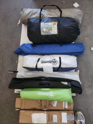 Lot comprenant un ensemble de matériel de camping et plein a…