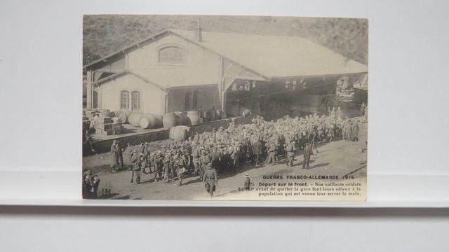 GFA : PM 1925. (Aubusson). Départ sur le front. TBE.Carte rare !!...