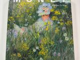 une photo d'un livre sur laquelle figure une femme dans un champ de fleurs