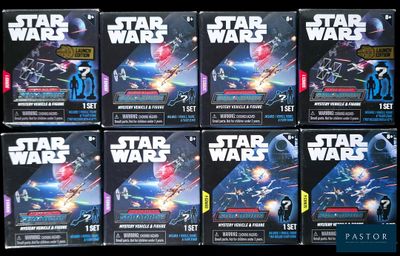 six livres de « Star Wars » sont empilés les uns sur les autres