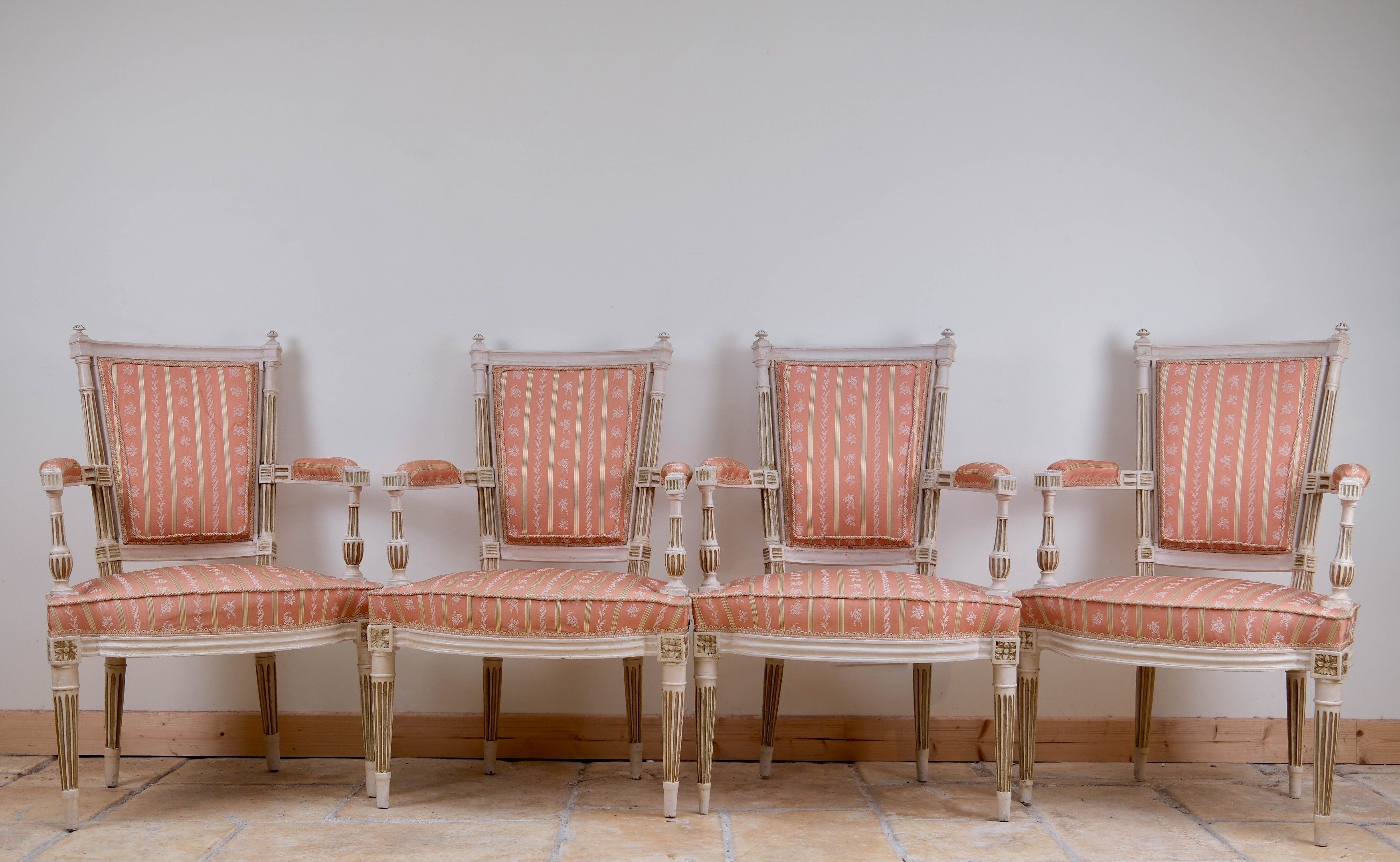 Objets d'art & Curiosités