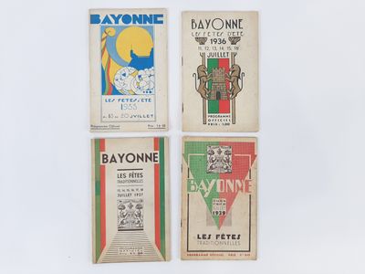 Quatre types différents de cigarettes Bayonnee sont présentés sur un support blanc