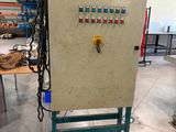 une image d'une machine dans une usine