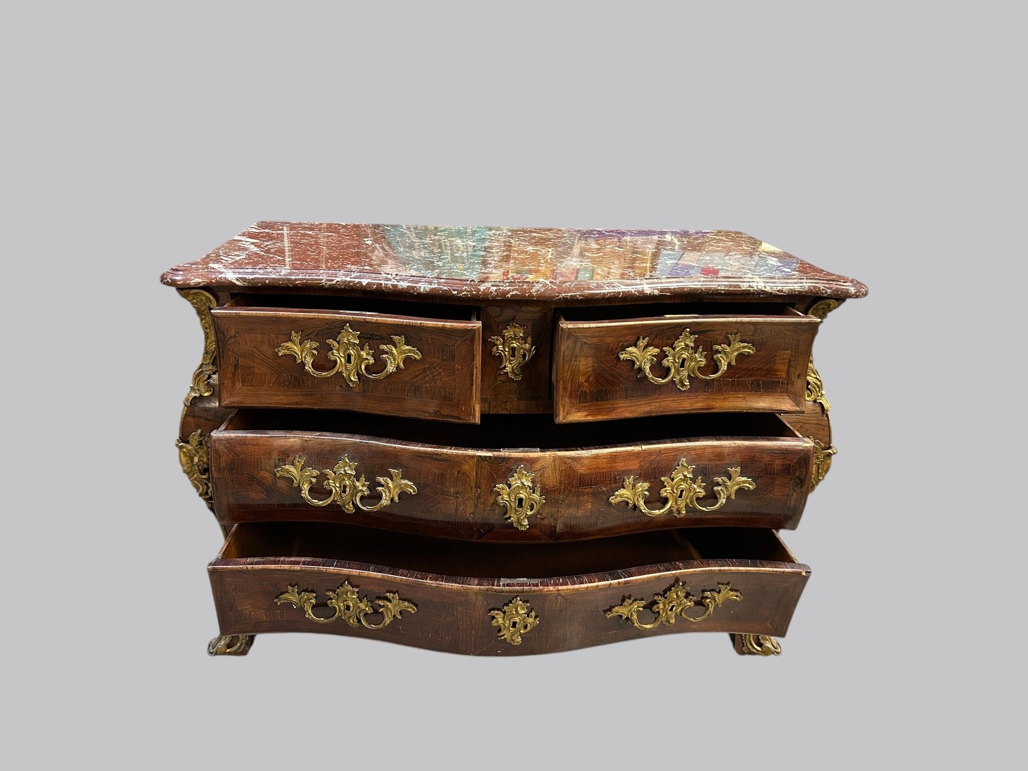 Commode Galbée Louis XV