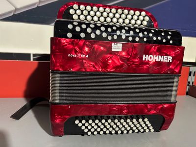 Accordéon HOHNER NOVA II 60A.(avec une valise de transport q… - Photo 1
