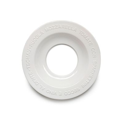 a picture of a white plate with a white rim