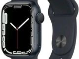 une photo d'une Apple Watch noire avec un bracelet noir