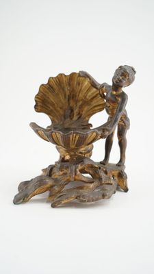 "Femme au coquillage" sujet en régule faisant porte montre. - Photo 1