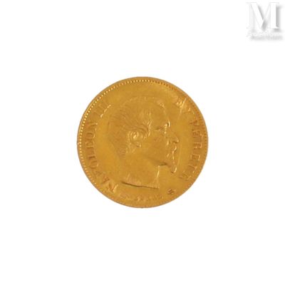 une image d'une pièce d'or sur fond blanc