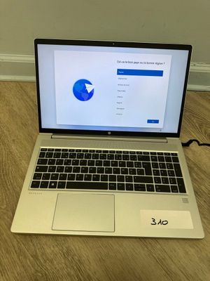 Ordinateur portable HP ProBook 450 G8 (avec chargeur) - Photo 1