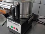 a blender sitting on a counter in a kitchen