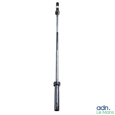 an image of a pole with a light on it