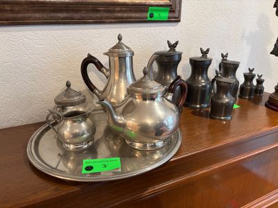 Collection d'étains modernes et semi modernes comprenant un nécessaire - Photo 1