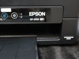 an image of a printer that is sitting on a table