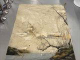 un tapis sur lequel est représenté un fleuve et des arbres
