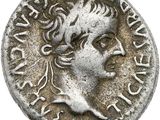 une pièce d'argent représentant une femme