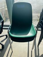 ENVIRON 3 CHAISES VERTES