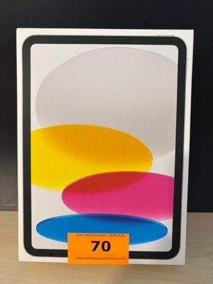 une photo d'un iPad d'Apple sur laquelle figure une étiquette de prix