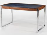 une photo d'un bureau avec un plateau bleu et des pieds chromés