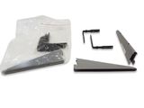 un sac en plastique contenant quelques outils