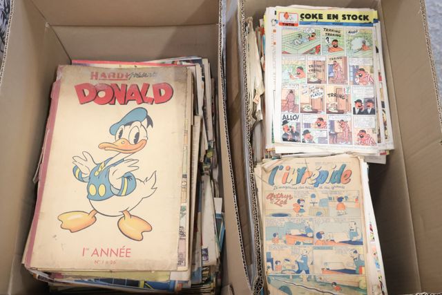 2 cartons de bandes dessinées : revue tintin 