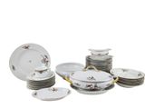 a picture of a set of dinner plates and bowls