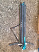 Une carrelette Vevor Tile cutter