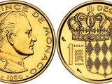 Gros plan sur une pièce d'or ornée d'une couronne
