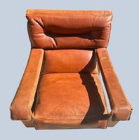 Fauteuil en cuir et structure en bois (photo 4)