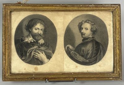 deux portraits encadrés représentant deux hommes, l'un barbu et l'autre moustachu