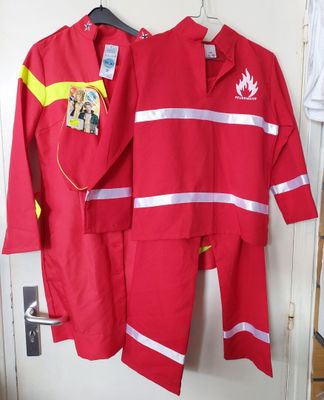 lot de 15 costumes pompiers garcon et femme quelques model a…