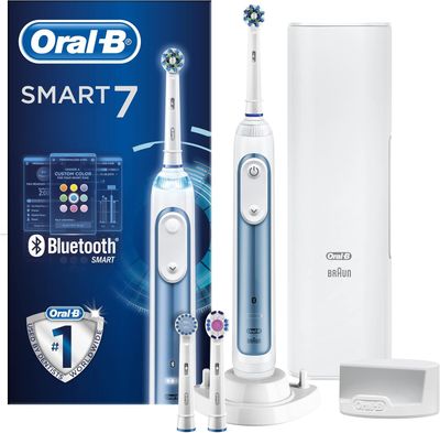 Brosse à dents électrique Oral-B Smart 7 avec Bluetooth et chargeur intelligent