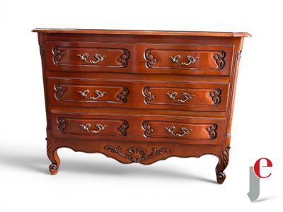COMMODE en merisier ouvrant pas deux tiroirs.