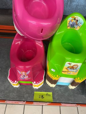 Lot de 28 pots de chambre de bébé