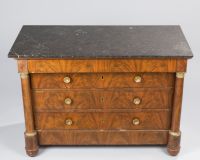 Commode Empire en acajou et placage d'acajou ; dessus de mar… (photo 3)