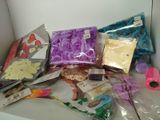 many different items that are sitting on a table