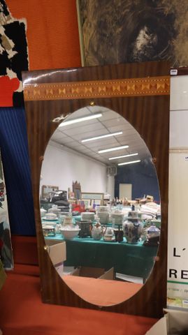 Miroir ovale cadre bois décor de marqueterie H : 100 x 54
