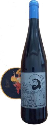 une bouteille de vin sur laquelle figure l'image d'un homme