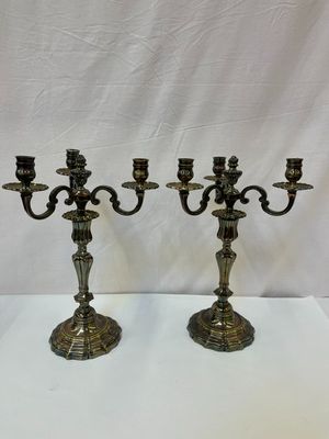 Paire D'Importants Chandeliers A Trois Feux EN Metal Argente…