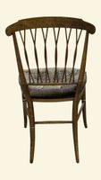 Chaise en bois laqué doré à dossier de rotin croisé ajouré. (photo 3)