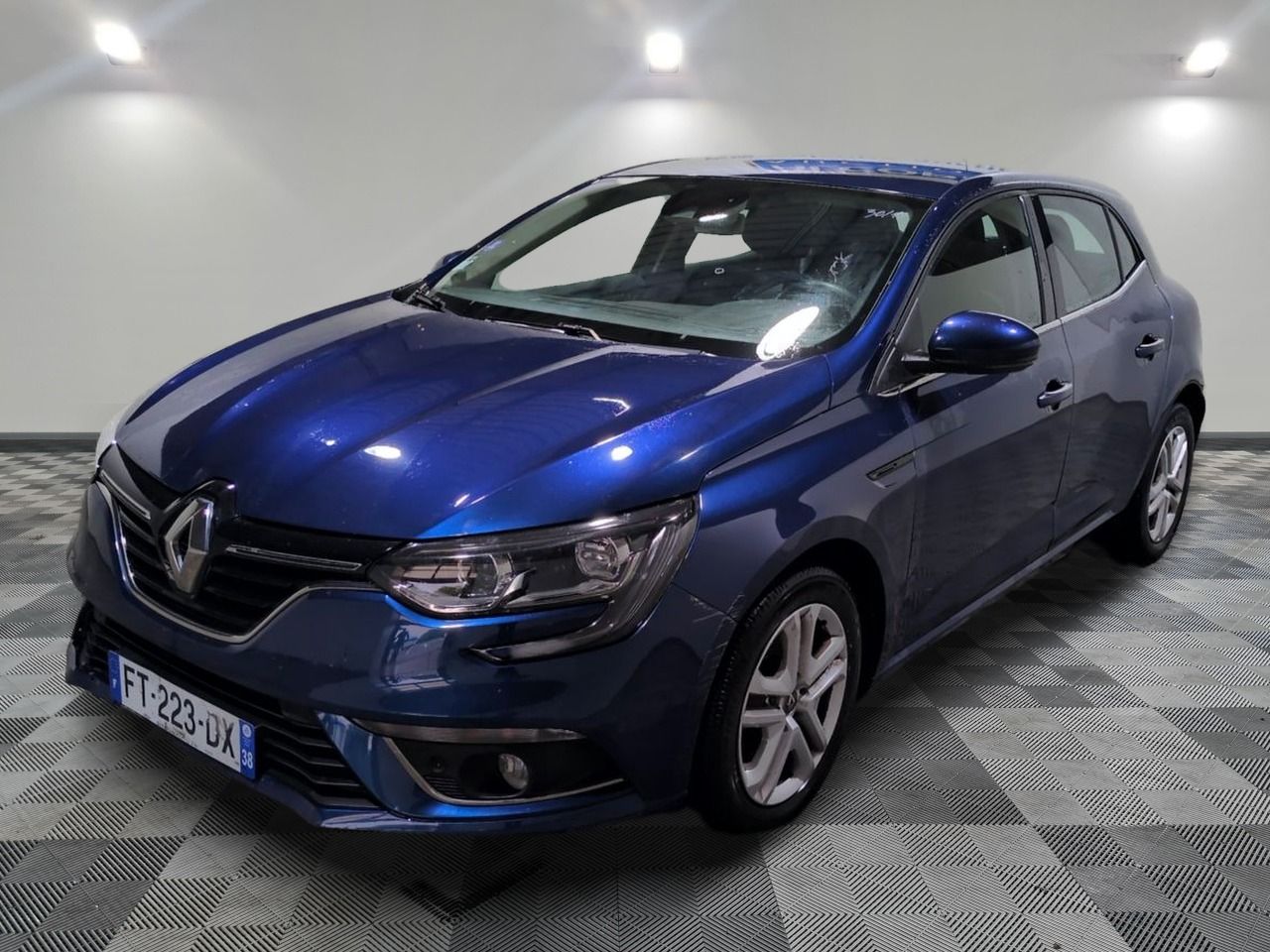 RENAULT - MÉGANE IV BERLINE TCE 140 EDC FAP BUSINESS - ES - …
