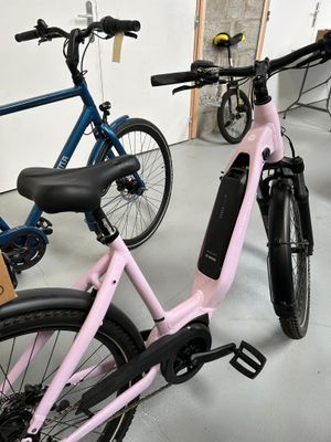 Vélo électrique VELO DE VILLE SEB 400 Classic - Photo 1