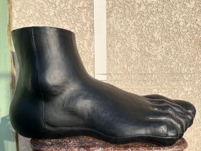 Gaetano PESCE (1939-2024), Fauteuil Sculpture "Il Piede" UP-… - Photo 1