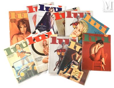 beaucoup de magazines posés sur la table